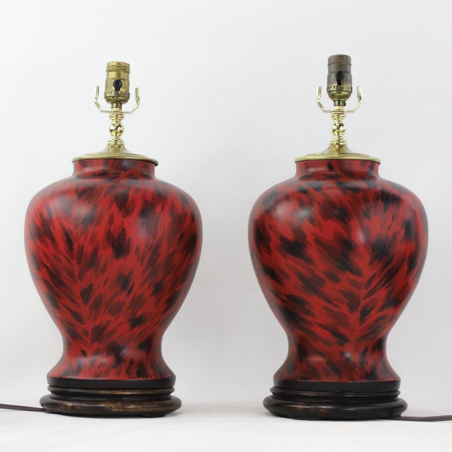 Pair of Vintage Hand Painted Red and Black Tortoiseshell Pattern Porcelain Table Lamps With Wood Bases For Sale - Image 12 of 12