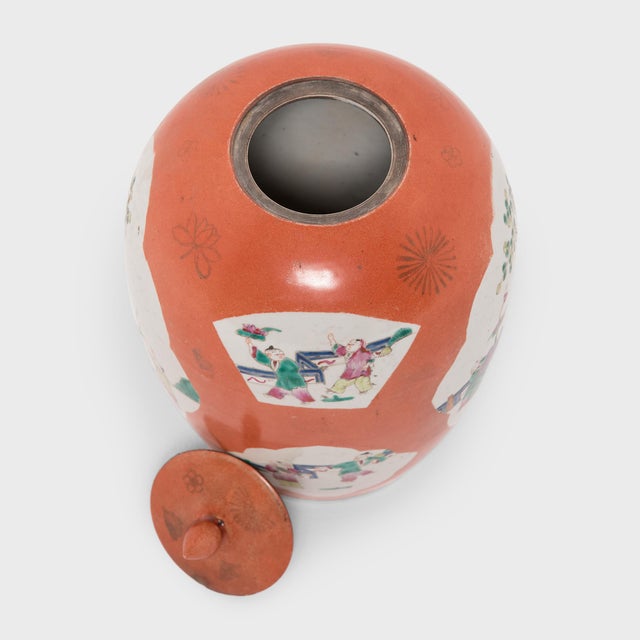 Chinese Persimmon Ovoid Ginger Jar With Cartouche Paintings, C. 1920 For Sale In Chicago - Image 6 of 6