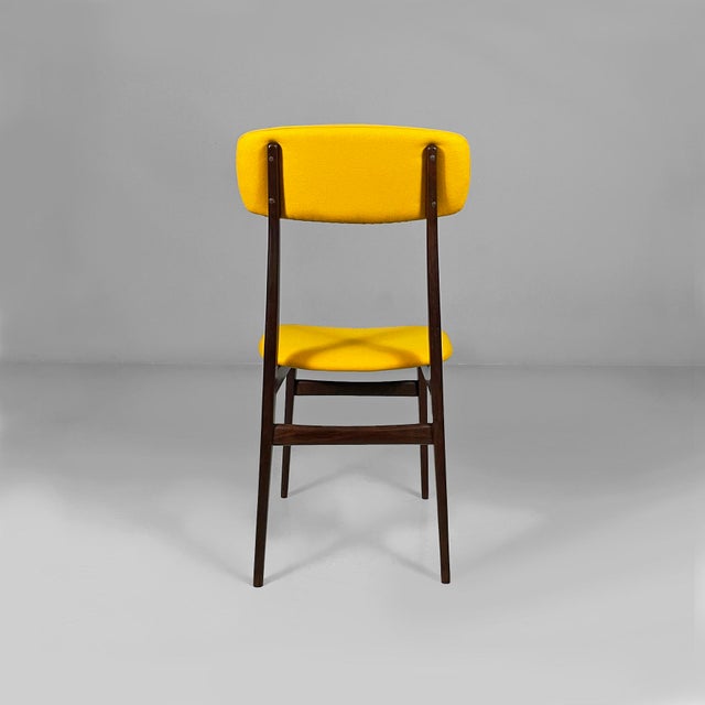 1960s Mid-Century Modern Italian Chairs in Wood and Yellow Fabric, 1960s, Set of 6 For Sale - Image 5 of 17