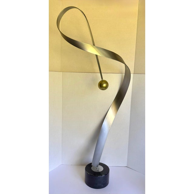 1970s 1975 Signed Curtis Jeré Brass & Mixed Metal Abstract Ribbon Sculpture For Sale - Image 5 of 11