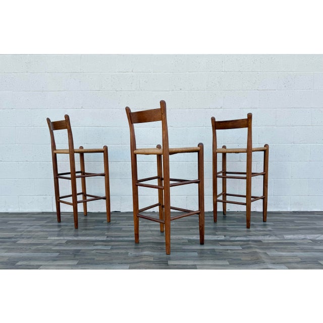1970s Set of 3 Danish Modern Style Oak Bar Stools With Rush Seats | Mid-Century For Sale - Image 9 of 18