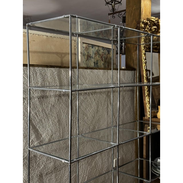 Mid-Century Space Age Display Shelving in Chrome-Plated Metal and Glass Eyeball For Sale - Image 5 of 9