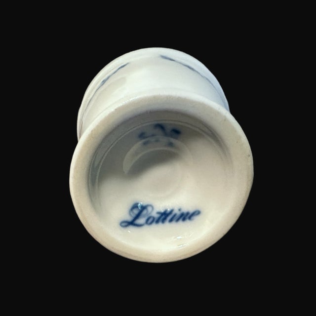 English Vintage Furstenberg German Porcelain Lottine Eggs Cups in Blue & White - Set of 6 For Sale - Image 3 of 3