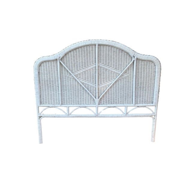 Late 20th Century Vintage White Wicker Headboard Coastal Cottage Style For Sale - Image 5 of 6
