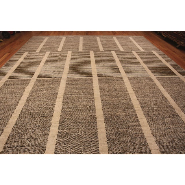 Nazmiyal Collection Large Contemporary Central Asian Rug For Sale - Image 4 of 8