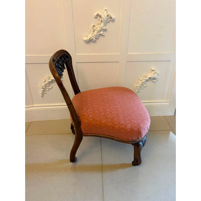 Antique Victorian Side Chairs in Carved Walnut, 1860, Set of 2 For Sale - Image 13 of 17