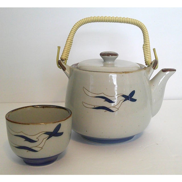 Vintage Otagiri Seagull Blue Teapot w / 1 Cup Late 20th Century Excellent vintage condition, vintage Japanese stoneware...