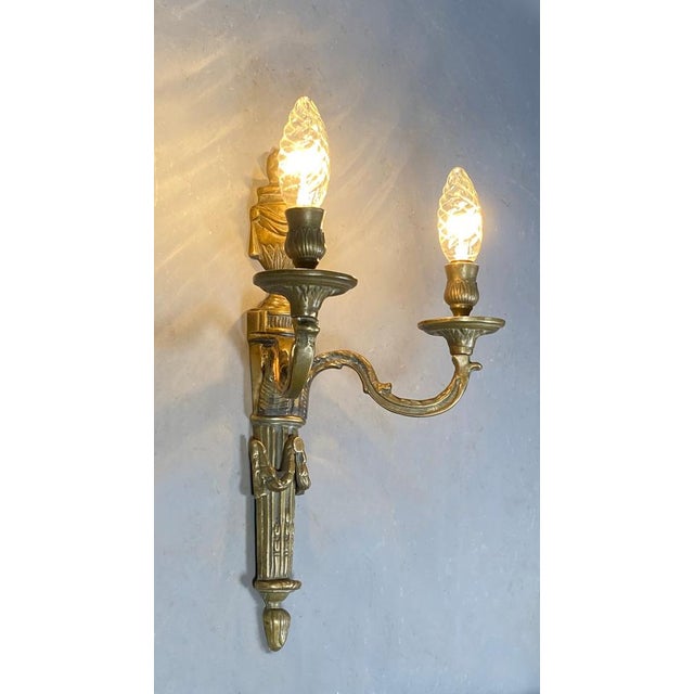 Large Antique French Wall Sconce in Bronze, 1890s For Sale - Image 13 of 15