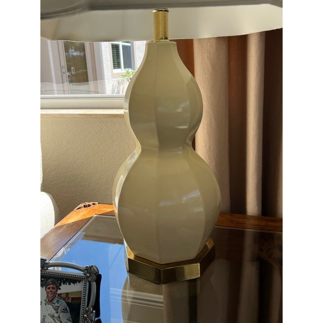 Mid-Century Modern Double Gourd Table Lamp For Sale - Image 3 of 6