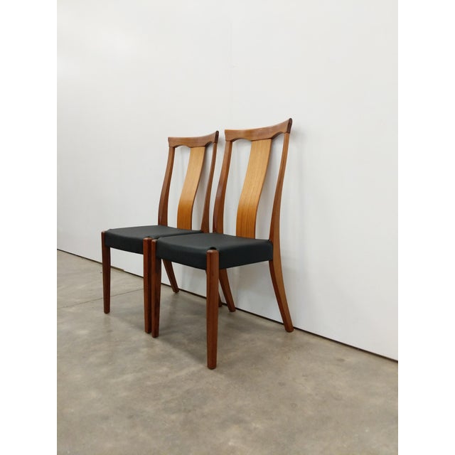 1970s Pair of Vintage Mid Century Modern Dining Chairs For Sale - Image 5 of 7