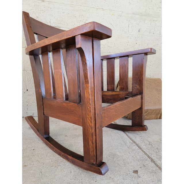 Fine Mission Oak Rocking Chair Circa. 1910 For Sale - Image 18 of 18