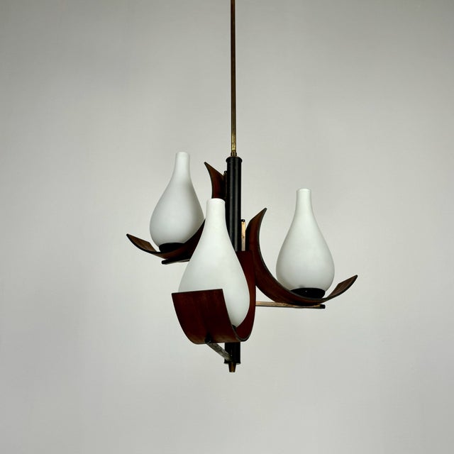 1960s Mid-Century Modern Italian Pendant Light in Teak with Milk Glass and Brass, 1960s For Sale - Image 5 of 10