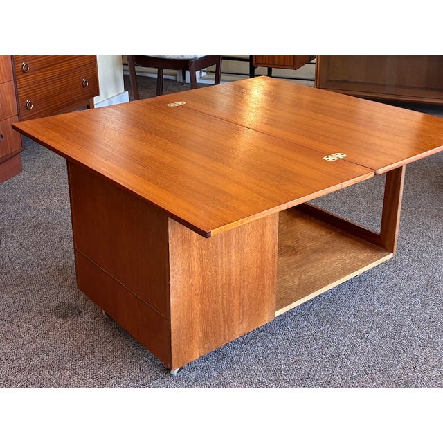 Mid Century Modern Teak Modular Swivel-Top Coffee or Games Table With Mini-Bar and Nesting Tables by McIntosh c.1960 For Sale - Image 16 of 17