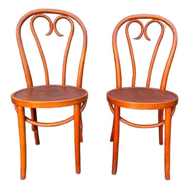 Mid 20th Century Pair of Bistro Style Bentwood Dining Chairs Made in Romania For Sale