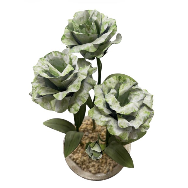 Vintage Chinoiserie Tôle Peinte Floral Topiary in Chonqing-Style Ceramic Pot For Sale - Image 4 of 12