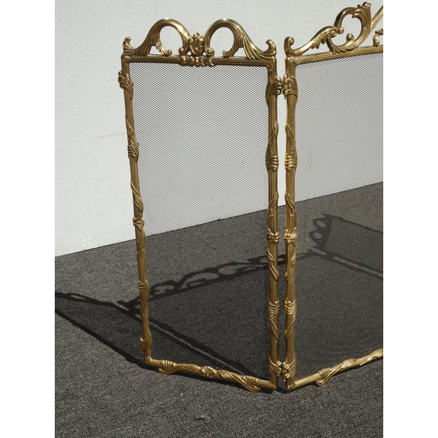 Vintage French Country Brass W Mesh Three Panel Fireplace Screen For Sale In Los Angeles - Image 6 of 15