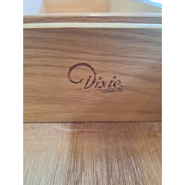 1960s Set of 2 Dixie Three Drawer Mid Century Modern Bedside Tables. For Sale In Mobile - Image 6 of 8