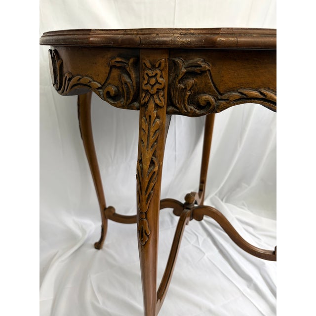 Wood Distressed Louis XV Revival Hand-Carved Parlor Table by Jb Van Sciver Co. - C. 1900 For Sale - Image 7 of 11