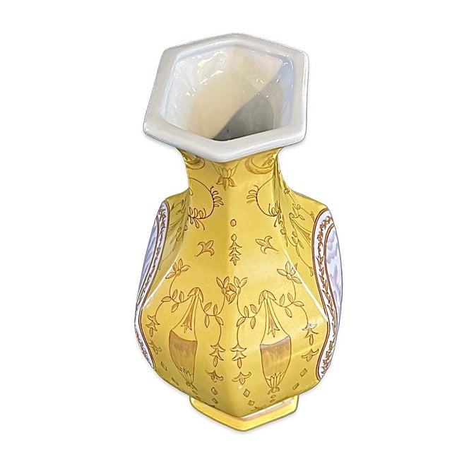Large Hexagonal Yellow Baluster Vase by United Wilson, 1980s For Sale - Image 6 of 13