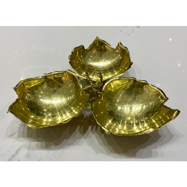 Brass Mid 20th Century Alfredo Sciarrotta Mid-Century Modern Brass Triple Leaf Centerpiece Bowl, Newport, Rhode Island For Sale - Image 8 of 10