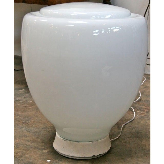 Italian Claudio Salocchi Milk Glass Table Lamp For Sale - Image 3 of 8