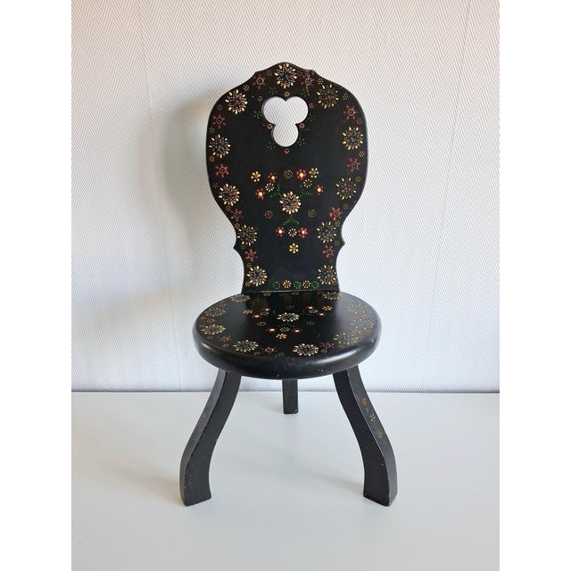 Pair of Vintage Hand-Painted Folk Art Chairs, Scandinavian Decorative Folk Chairs, Cottage Accent Chairs For Sale - Image 4 of 17