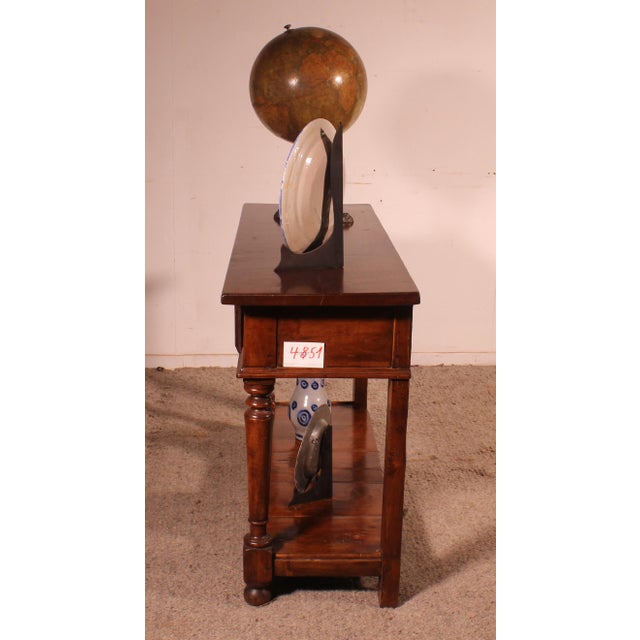Charming small 19th-century English chestnut console or side table. A very attractive little piece featuring two drawers...