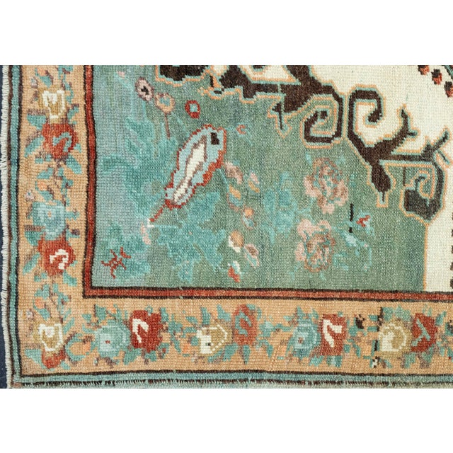 Turkish Vintage Rug 4'8" x 6'10" #17982 For Sale - Image 4 of 8
