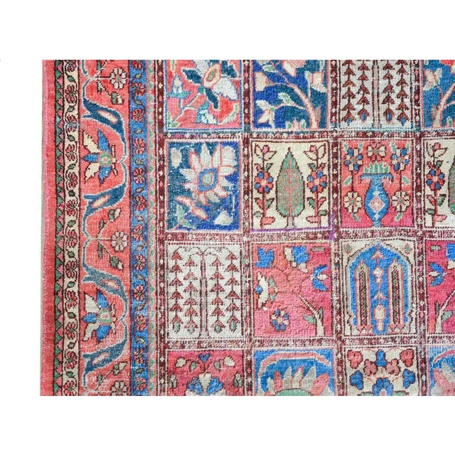 1950s Mid 20th Century Bakhtiari Rug For Sale - Image 5 of 13