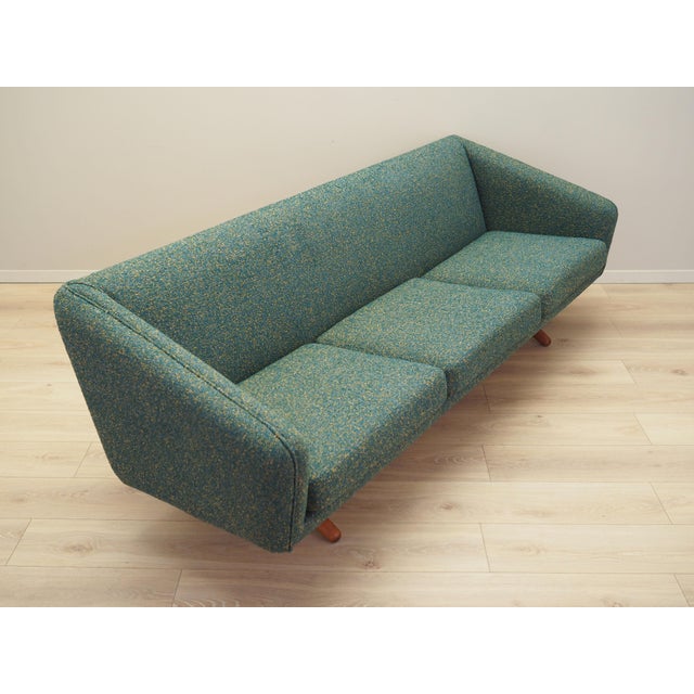 Wood Danish Green Melange Sofa by A. Mikael Laursen for Illum Wikkelsø, 1960s For Sale - Image 7 of 14