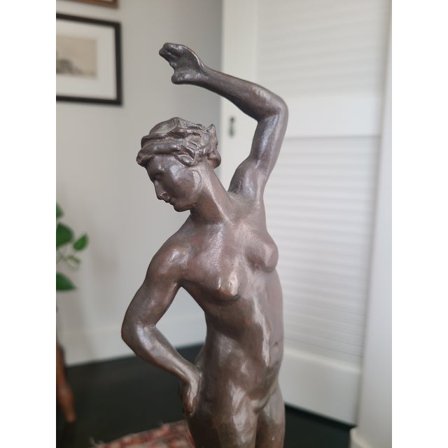 Stunning art deco bronze sculpture of a dancing nude woman. German school. Unsigned. Foundry stamp on side of plinth: Guss...