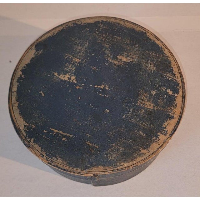 19Thc Medium blue original painted pantry box with original lid. Copper nail construction.Fine as found condition.