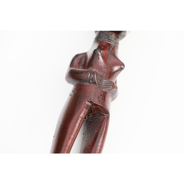 Lwena Anthropomorphic Female Axe, Angola, Mid 20th Century For Sale - Image 6 of 13