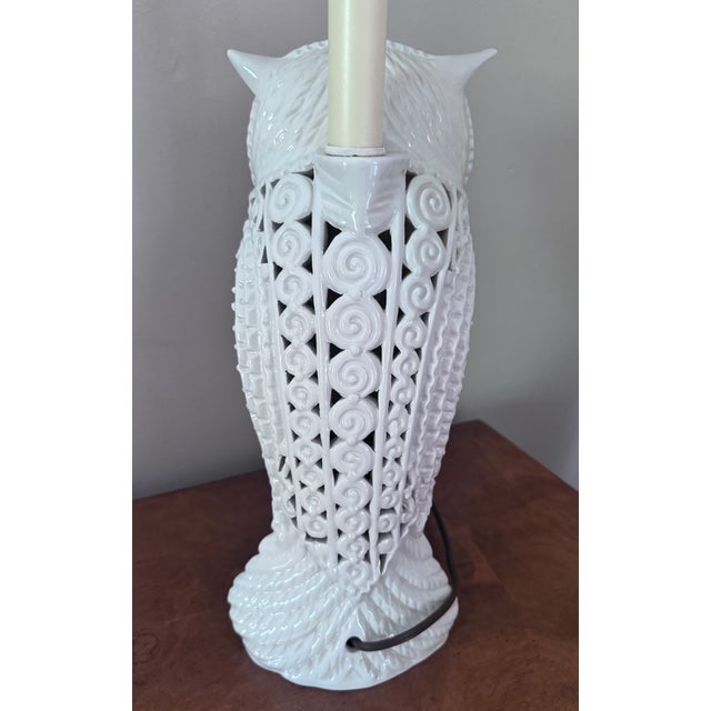 Mid 20th Century Italian Ceramic Blanc De Chine Owl Lamp For Sale - Image 11 of 13