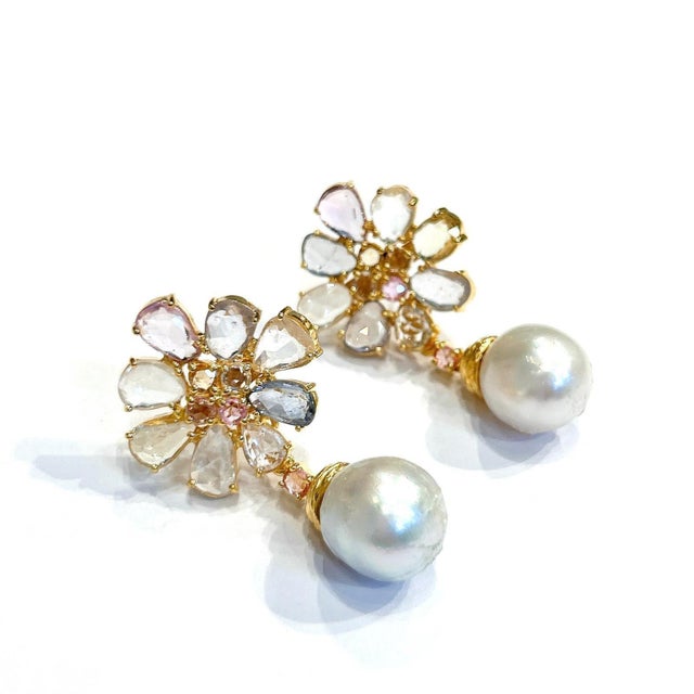 Bochic "Orient" Vintage Sapphire & White Pearls Earrings Set 18K Gold & Silver For Sale - Image 17 of 18