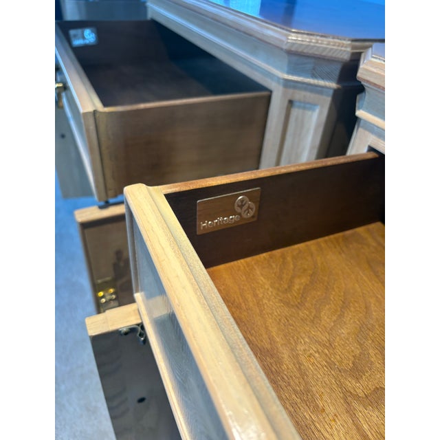 Drexel Heritage 1990s Drexel Heritage Corinthian Collection - Nightstand Set, 2 Pieces For Sale - Image 4 of 9