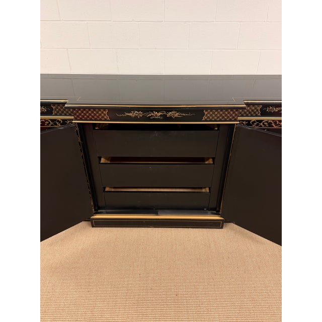 Black Lacquer Hand Painted Chinoiserie Credenza From Drexel Heritage For Sale In Cleveland - Image 6 of 12