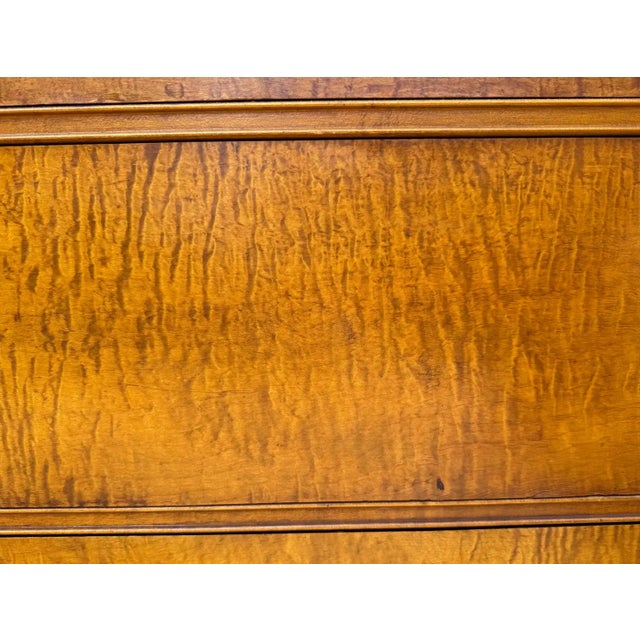 American Federal Style Tiger Maple Three Drawer Chest or Commode For Sale - Image 11 of 16