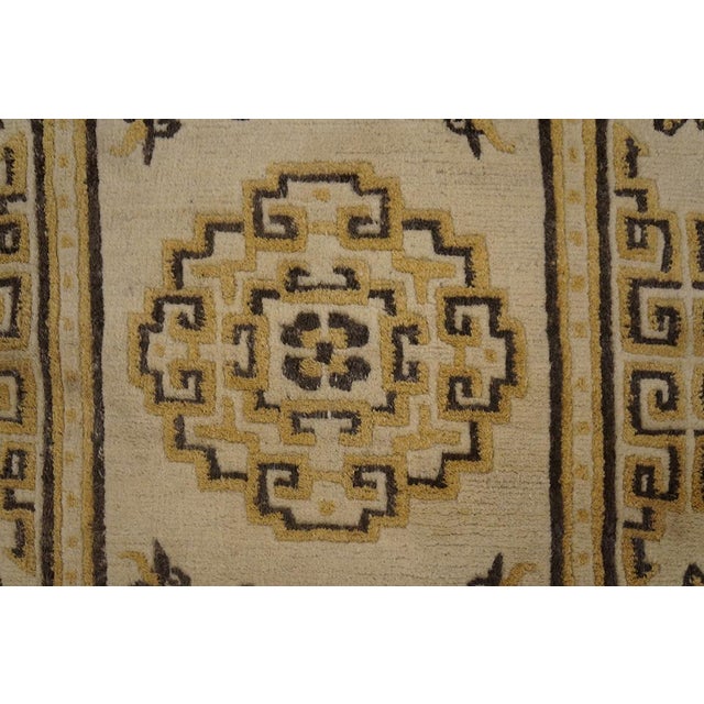 Textile 1970s Beige Medallion Vintage Chinese Tibetan Rug 3' 0" X 5' 6" Handknotted Wool Carpet For Sale - Image 7 of 11