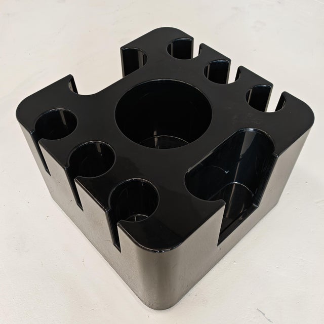 1960s Space Age Bacco Bar Table in Black Plastic by Sergio Mazza for Artemide, 1960s For Sale - Image 5 of 18