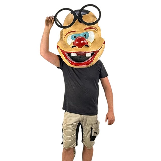 Large Vintage Carnival Clown Mask in Fiberglass, 1990s For Sale - Image 12 of 14