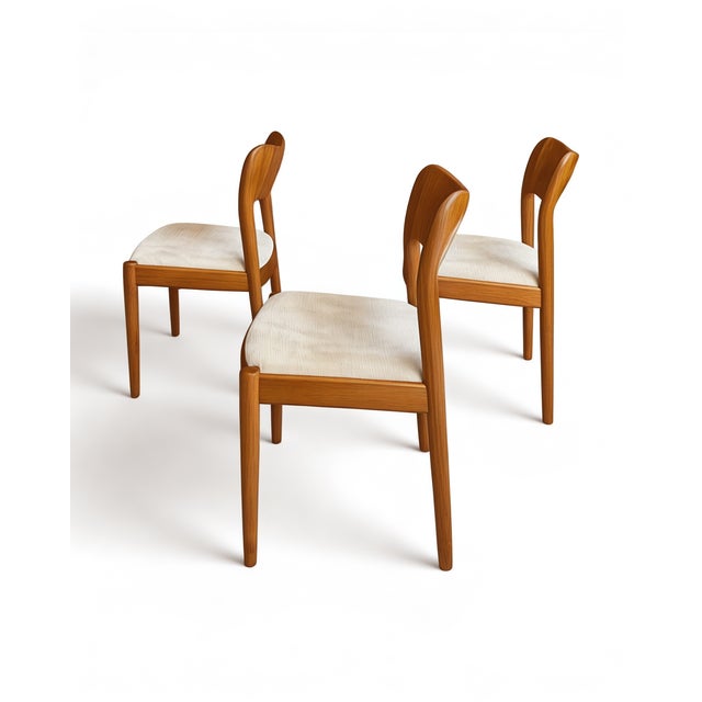Danish Modern Dining Chairs in Teak by Niels Koefoed for Koefoeds Hornslet Møbelfabrik A/S, Denmark, 1970s, Set of 3 For Sale - Image 15 of 16