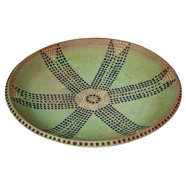 2000 - 2009 Vintage Green Artisan Ceramic Platter For Sale - Image 5 of 9