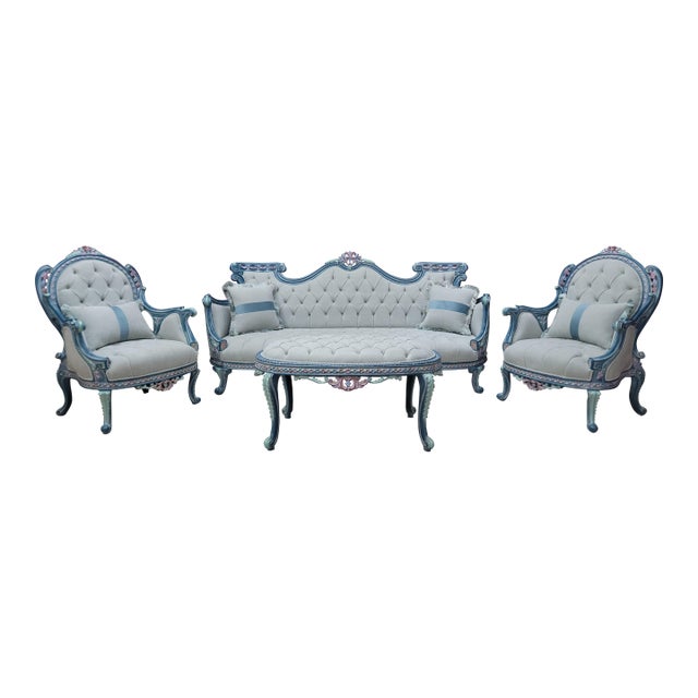 1970s French Provincial Living Room Set | Hand Carved Baroque Sofa & Armchairs | Blue and Rose Gold Ornate Tufted 4-Piece Set For Sale