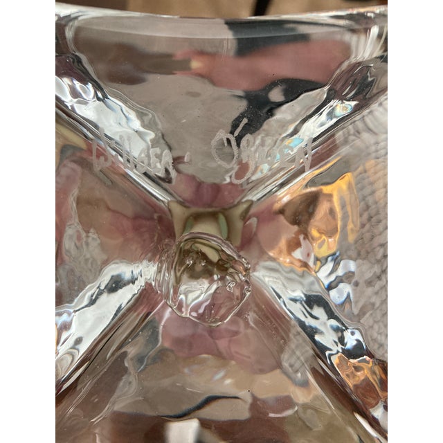2000 - 2009 Willsea O’Brien Classic Modern Vases- Set of 2 For Sale - Image 5 of 7