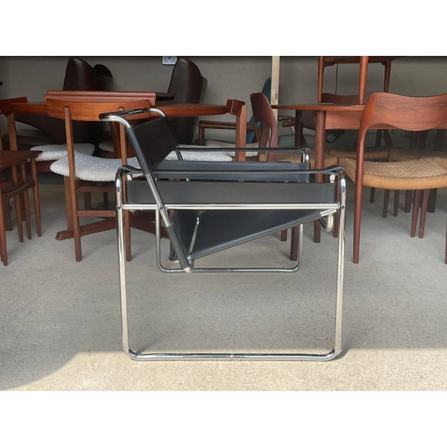 Mid-Century B3 Wassily Armchair by Marcel Breuer for Knoll Inc / Knoll International For Sale - Image 5 of 16