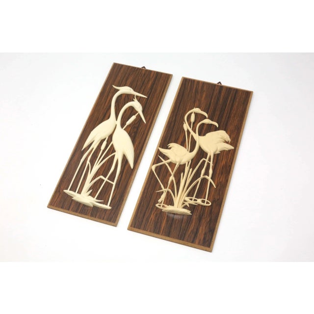 1970s Vintage Flamingos and Cranes Wood Grain Wall Plaques For Sale - Image 5 of 9
