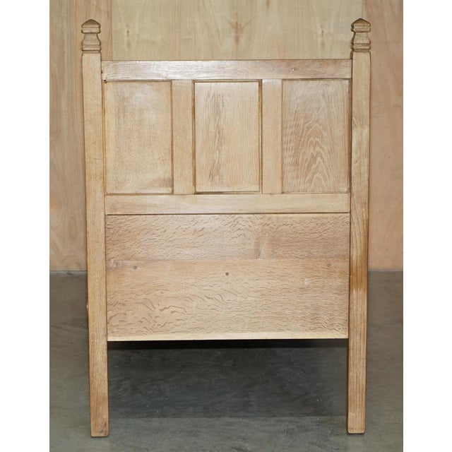 Arts & Crafts Limed Oak Cotswold Single Bed from Tudor Furniture, 1930s For Sale - Image 16 of 18