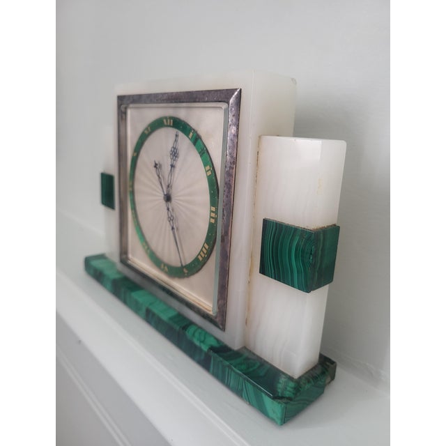 French Art Deco Onyx and Malachite Veneer Mantel Clock, 1920s For Sale - Image 4 of 7