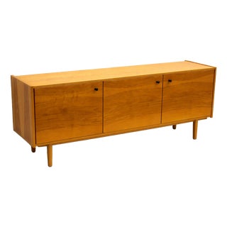 Mid-Century Modern Scandinavian Style Sideboard in Warm Wood Veneer, 1960s For Sale